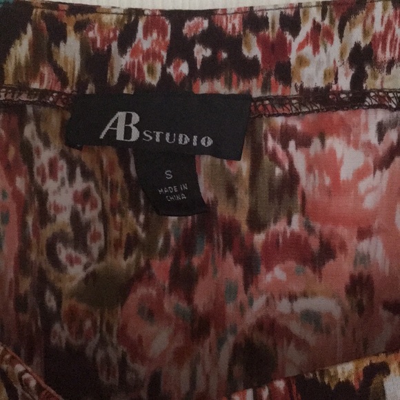 Patterned blouse - Picture 2 of 3